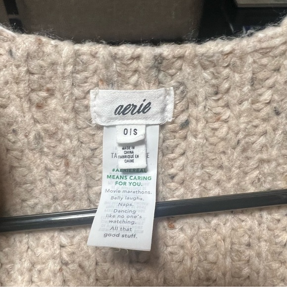 Aerie one size tan cape - Picture 3 of 4